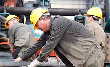 Bezpečnostné požiadavky na zdvíhanie mostového žeriava Safety Requirements for Overhead Crane Lifting Operation.jpg